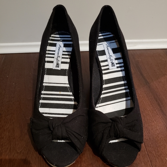 American Eagle Black Open Toe Wedges - Picture 2 of 3